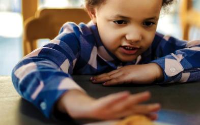 A child refusing eating food
